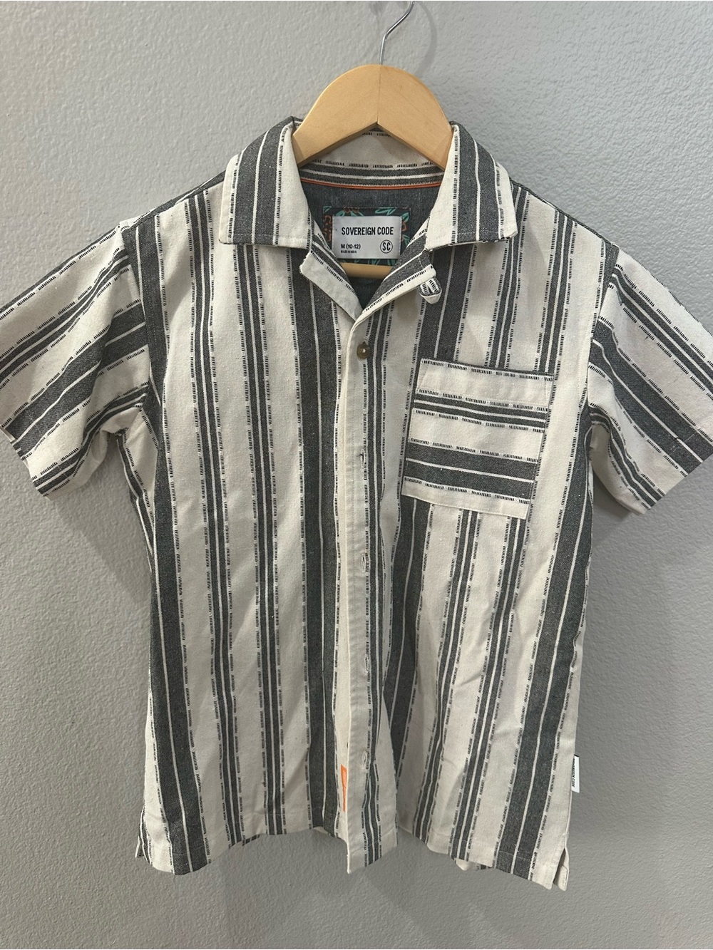 Sovereign Code Short-Sleeve Vertical Stripe Shirt - Black & Cream